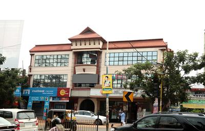 OYO 6711 Geojo Residency