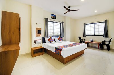 Fabhotel Sai Charan