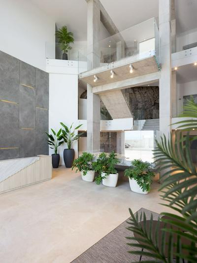 Crystal I Luxury Apartments