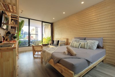 The Azure Serene Stay near Truc Bach