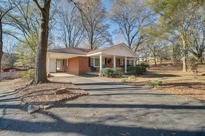 Bright Cartersville Home w/ Fire Pit & Sunroom!