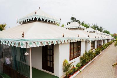 Wishotel Resort The Raj Vasa
