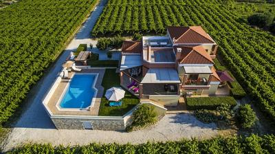 Cretan Vineyard Hill Villa Private Pool, Panoramic View, Beautiful Vineyard
