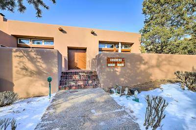 Mountain Views + Patio: Santa Fe Escape!