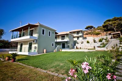Aselinos Suites