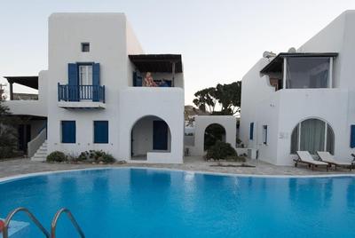 Glamorous 2BR Villa in Ornos w Sea View