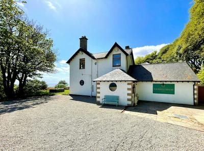 Navidale House - Bed, Breakfast & Bar