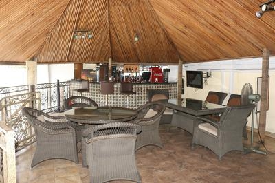 Au-delà des Frontieres Hotel