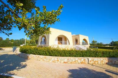 Residence Magic Sea Vacation Torre Pali