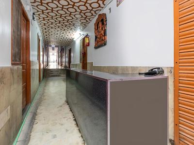 SPOT ON 39886 Hotel Vijay