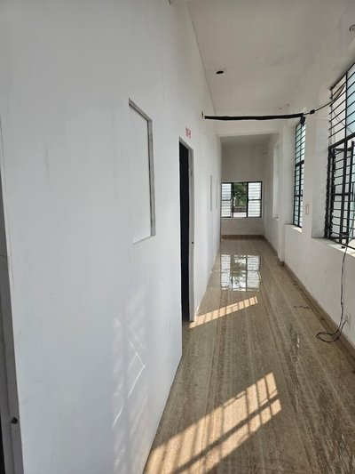Lama Hotel Barabar