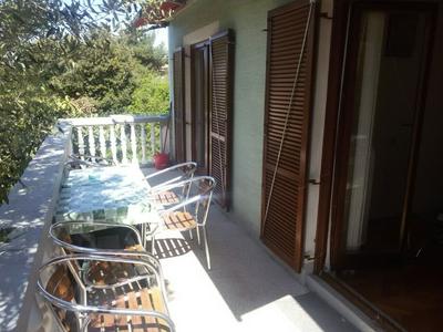 Mare - With Terrace - A1