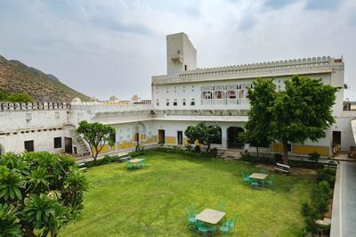 Hotel Rajmahal Palace