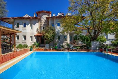 NO 14 HOTEL & BISTRO GOCEK