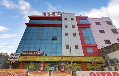 OYO 40635 Hotel Shloka