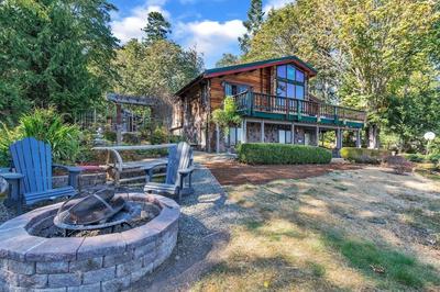 Port Hadlock Luxury Cabin Retreat Awaits You! 5 Bedroom Cabin by RedAwning