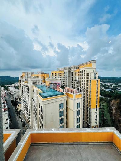 Medius Terra Residences