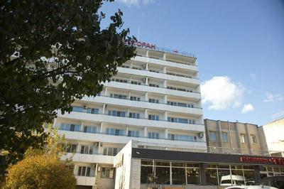 AMAKS Congress Hotel