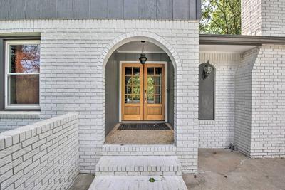 Mableton Home w/ Private Pool ~ 15 Mi to Atl!