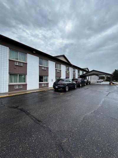 Grand Inn
