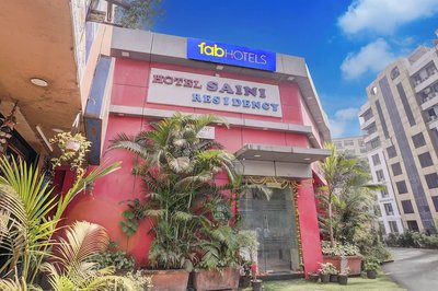 Fabhotel Saini Residency