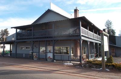 Dawson House Lodge