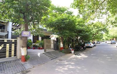 OYO 15503 Corporate House