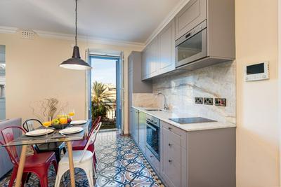 Luxury 2BR Valletta Apartment - Square Sea View