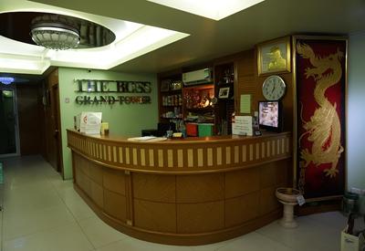 The Boss Grand Tower Hotel