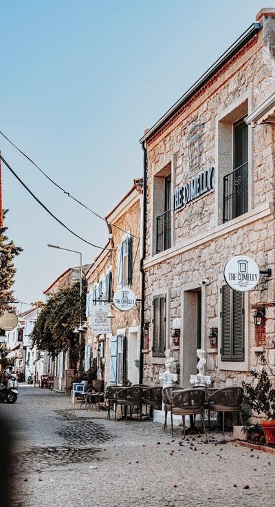 The Comelly Alaçatı