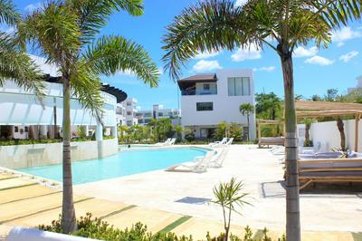 Amare Beachfront Aparthotel