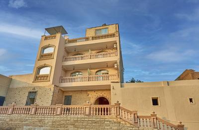 Soul Pyramids & Valley Temple View