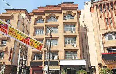 OYO 10400 Hotel The Ambassador