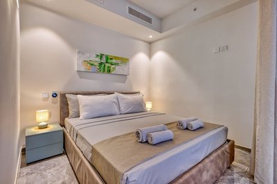 Official Mercury Suites With Rooftop Pool Access