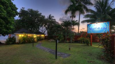 Muriavai Bungalows