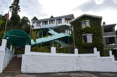 La Flora Highland Paradise