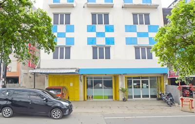 OYO 92369 Bb House Katamso