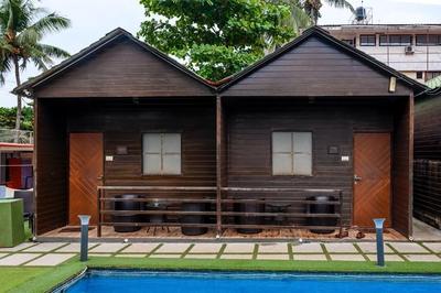Wood House Beach Resort