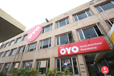 OYO 7445 Hotel Amritsar Residency