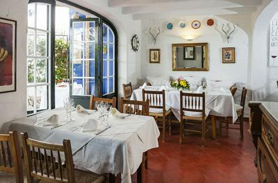 Hostal S'Engolidor