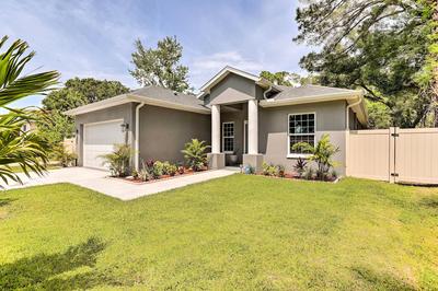 St Pete Escape w/ Patio & Yard: 6 Mi to Beach