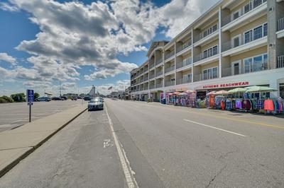 Cozy Hampton Vacation Rental, Walk to Beach!