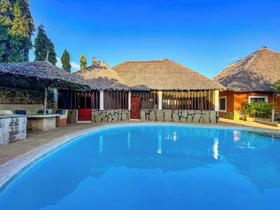 Diani Campsite & Cottages