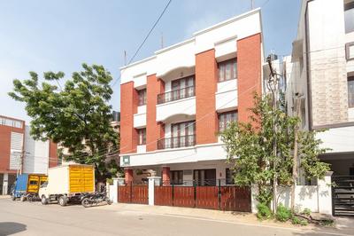 OYO 22019 Skye Service Apartments