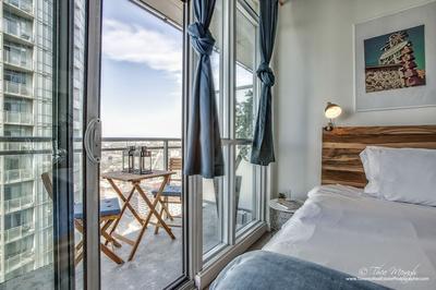 New Modern - DT King W Spacious 3BR