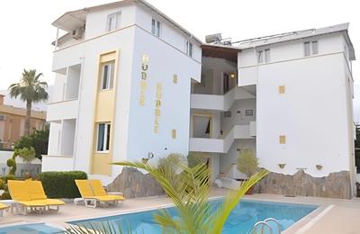 Hubble Bubble Suit Hotel