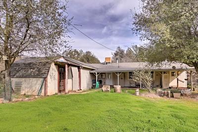 Cozy Home w/ Patio Near Yosemite National Park!