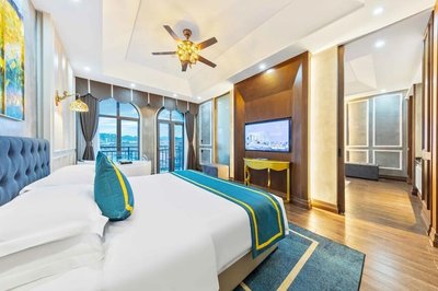 Xiao'en Castle Hotel Tianmenshan