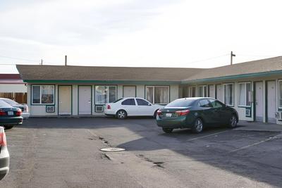 Townhouse Motel