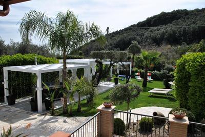 Villa Giselda With Private Pool and Outdoor Whirpool